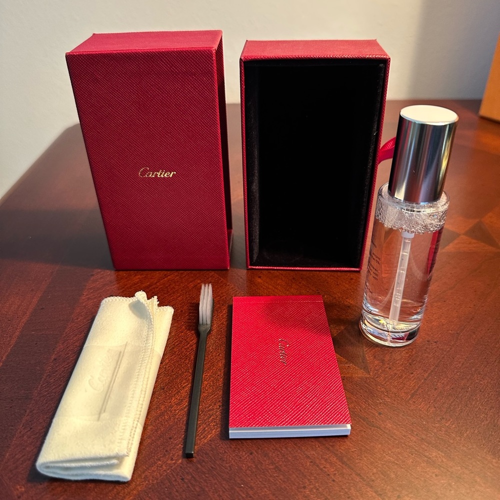 Cartier Jewelry/Watch Cleaner